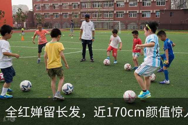 全红婵留长发，近170cm颜值惊人，网友：这脸，变化好大...